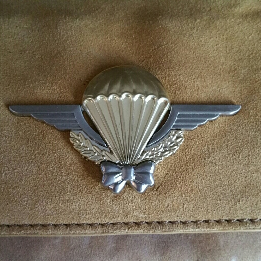 Zara Woman Leather Crossbody Bag - Picture 4 of 8